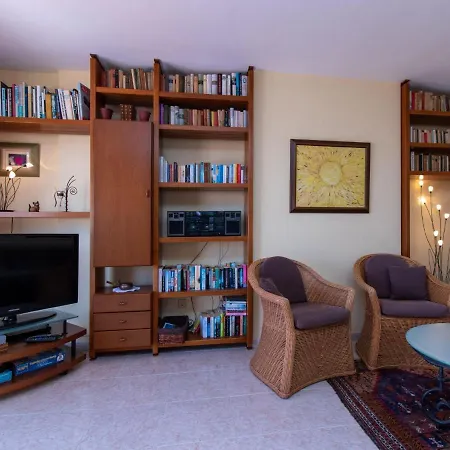 Apartment Penthouse Heidi Apartman *